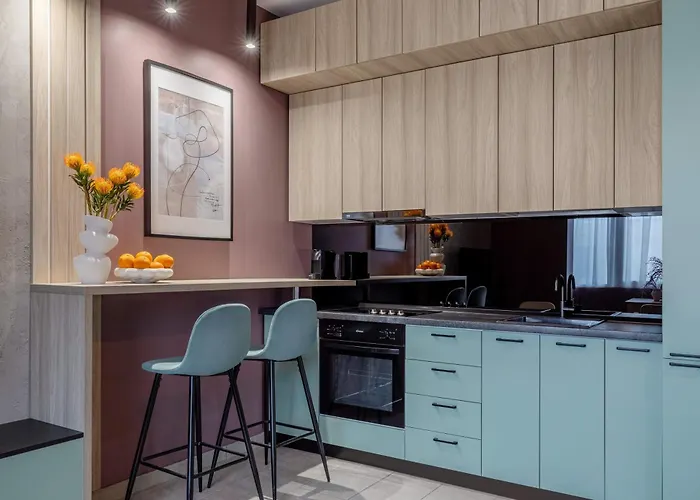 Holt - Breaking Dawn *