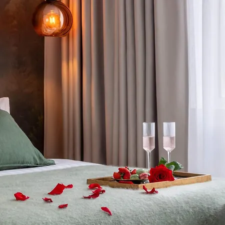 Holt - Breaking Dawn Appartement