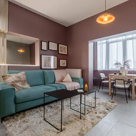 Holt - Breaking Dawn Bucharest